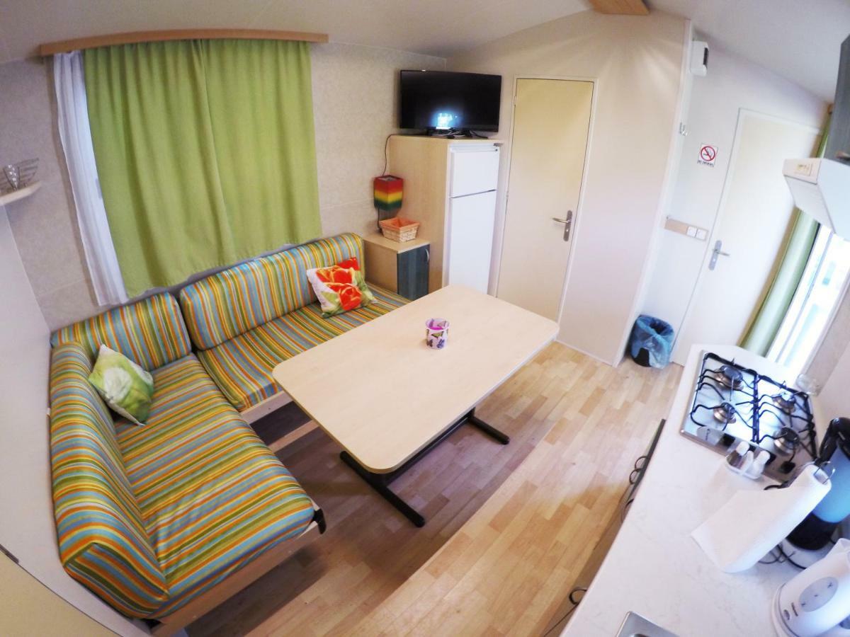 زادار Accommodation Suzy المظهر الخارجي الصورة