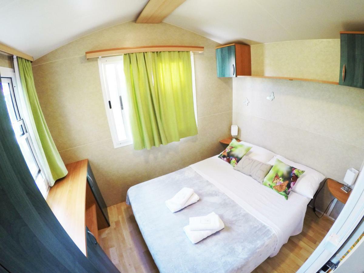 زادار Accommodation Suzy المظهر الخارجي الصورة